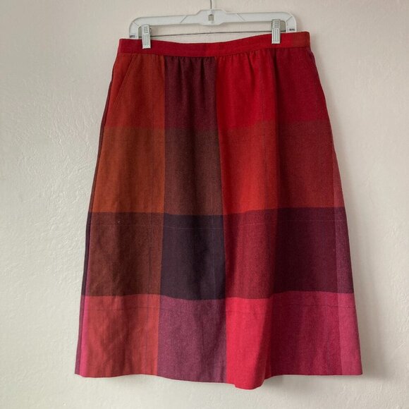 Vintage Wyndham Collection Wool Blend Red Patchwork Skirt 70s Mad Men Rockabilly - Picture 1 of 10